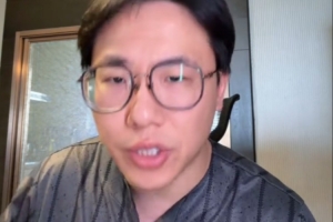 解說：不知道騎士球迷聽到哈登和阿特金森都留下什么感受？