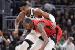 NBA最難防守的球員？字母哥：杜蘭特！他可能是史上最佳得分手