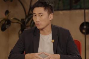 馬寧：球迷因不了解規(guī)則有時(shí)會(huì)誤解裁判，未來(lái)會(huì)多發(fā)規(guī)則科普視頻