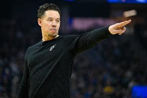 米奇和邁克·布朗兩名黑人主帥在總決賽中對壘 NBA歷史第4次
